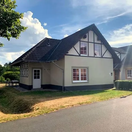 Ferienhaus Charmantes An Der Mosel Ediger-Eller