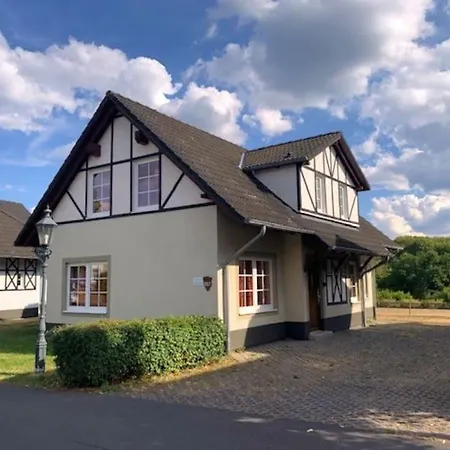 Charmantes An Der Mosel Vakantiehuis