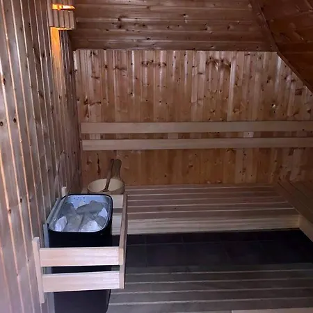 Charmantes An Der Mosel *