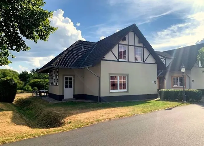 Feriehus Charmantes An Der Mosel Ediger-Eller